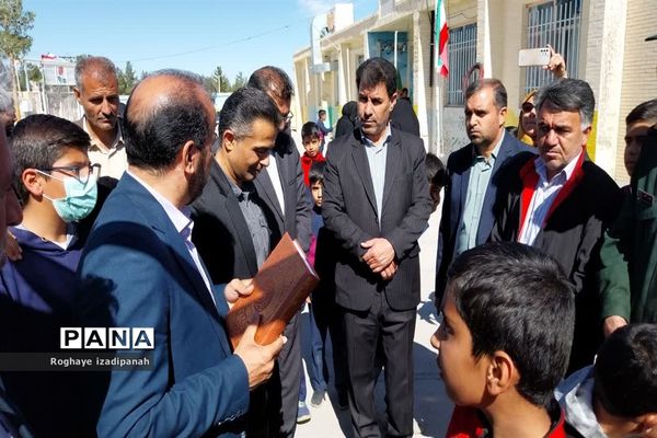 افتتاح زمین  چمن مصنوعی دبستان قرآنی منتظرقائم خاتم