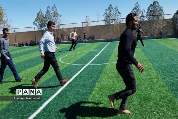 افتتاح زمین  چمن مصنوعی دبستان قرآنی منتظرقائم خاتم