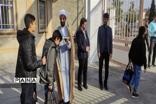 اعزام دانش‌آموزان پسر زیارت اولی خراسان جنوبی به مشهد مقدس