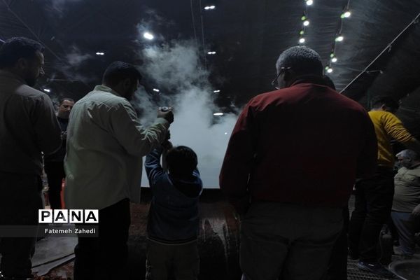 آیین پخت سمنو در مسجدحضرت  رقیه(س) ناحیه 3 شیراز