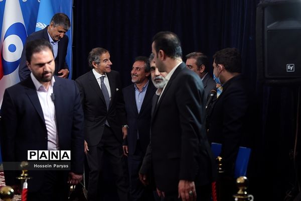 کنفرانس مطبوعاتی مشترک رئیس سازمان انرژی اتمی ایران و مدیرکل آژانس بین‌المللی انرژی اتمی