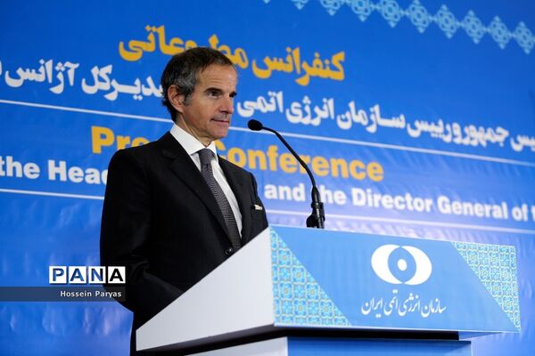 کنفرانس مطبوعاتی مشترک رئیس سازمان انرژی اتمی ایران و مدیرکل آژانس بین‌المللی انرژی اتمی