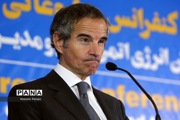 کنفرانس مطبوعاتی مشترک رئیس سازمان انرژی اتمی ایران و مدیرکل آژانس بین‌المللی انرژی اتمی