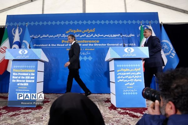 کنفرانس مطبوعاتی مشترک رئیس سازمان انرژی اتمی ایران و مدیرکل آژانس بین‌المللی انرژی اتمی