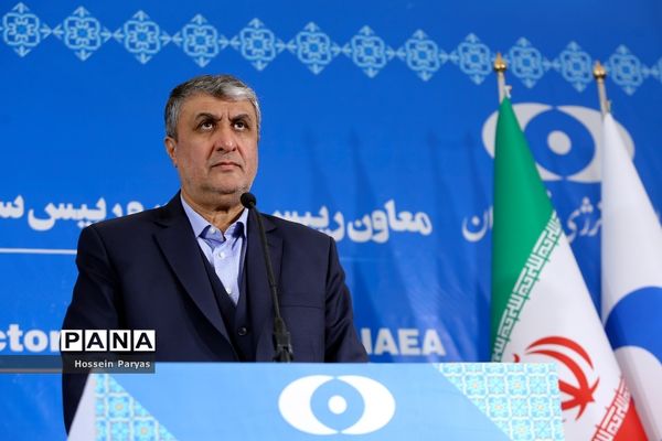 کنفرانس مطبوعاتی مشترک رئیس سازمان انرژی اتمی ایران و مدیرکل آژانس بین‌المللی انرژی اتمی