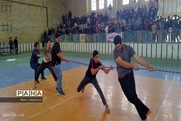 حضور پرشور جوانان شادگانی در مراسم ولادت حضرت اکبر«ع»  و روز جوان