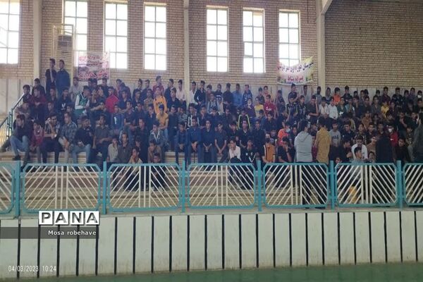 حضور پرشور جوانان شادگانی در مراسم ولادت حضرت اکبر«ع»  و روز جوان