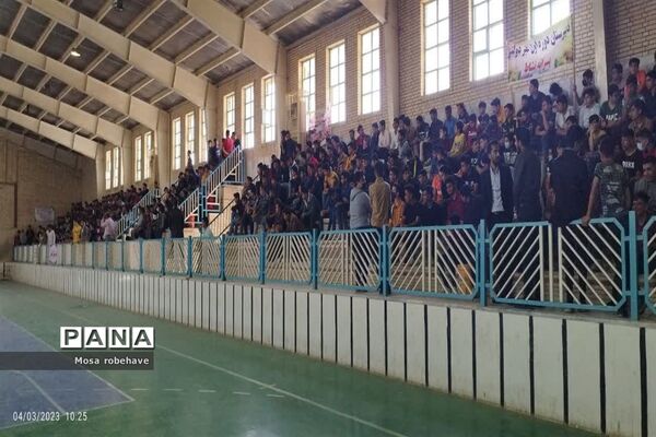حضور پرشور جوانان شادگانی در مراسم ولادت حضرت اکبر«ع»  و روز جوان
