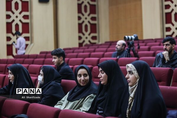 نشست خبری رئیس دانشگاه فرهنگیان کشور