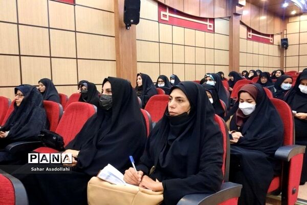 برگزاری دوره توانمندسازی مدیران و معاونان پرورشی مدارس دماوند