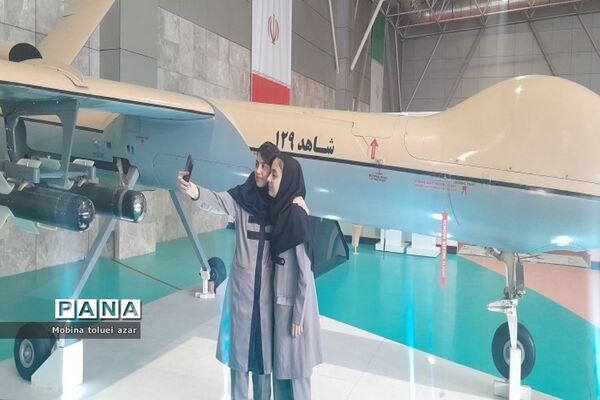 بازدید دانش‌آموزان بهارستانی از موزه ملی هوا فضا