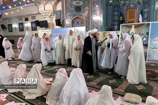 مراسم جشن تکلیف دانش‌آموزان دختر با نیازهای ویژه