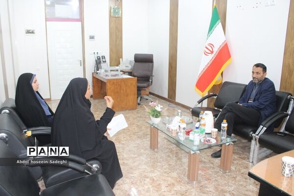 سومین روز فعالیت ستاد ارتباطات مردمی سفر ریاست جمهوری در آموزش و پرورش استان بوشهر