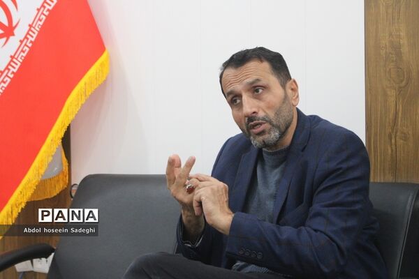 سومین روز فعالیت ستاد ارتباطات مردمی سفر ریاست جمهوری در آموزش و پرورش استان بوشهر