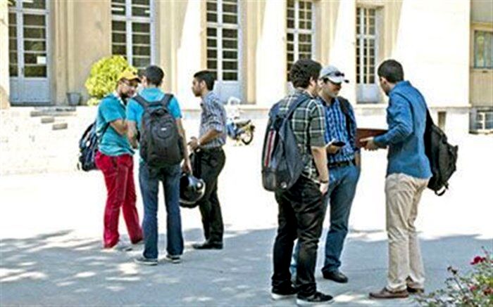 همکاری نهادهای اجتماعی مختلف می‌تواند بار سنگین بیکاری و مشکلات دیگر را از دوش جوانان بردارد