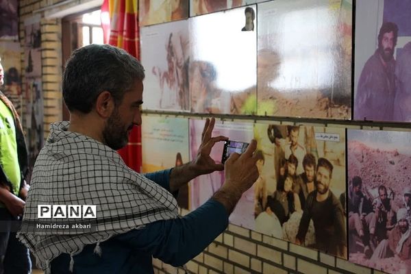 دانش‌آموزان پسر رودهن در اردوی راهیان نور