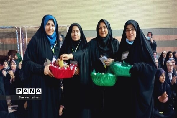 جشنواره قرآن، عترت و نماز قطب۲ خوزستان ویژه دختران در شهرستان کارون