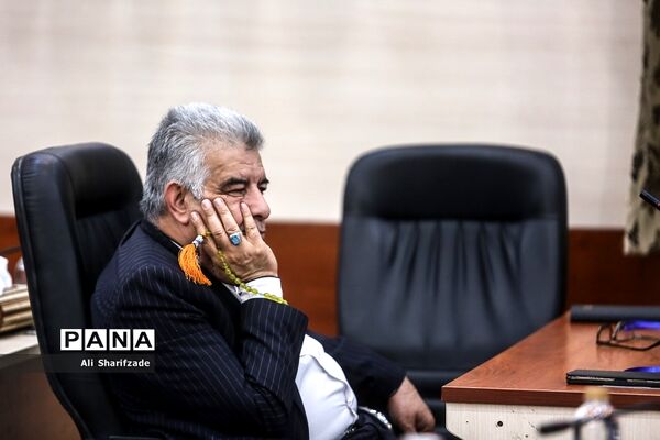 نشست هم‌اندیشی قرارگاه جهادی گام دوم انقلاب