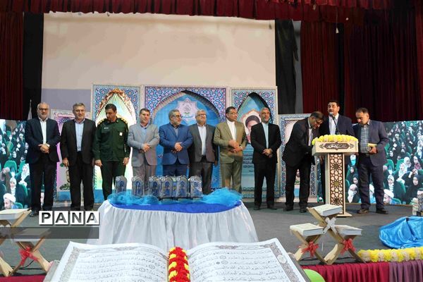 تجلیل از خانواده معاون پرورشی فقید آموزش و پرورش شهرستان کارون