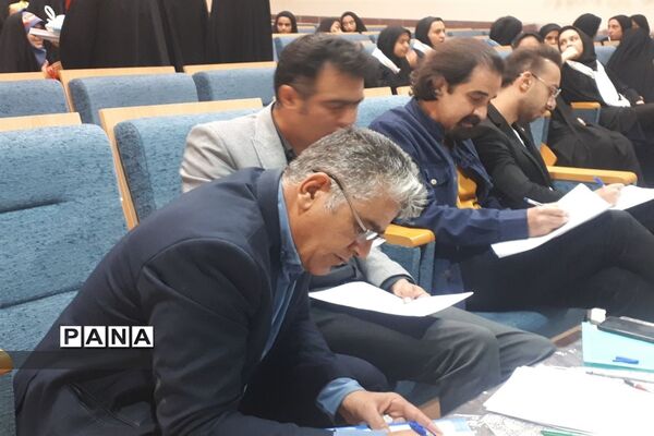 برگزاری جشنواره سرود ویژه دختران ابرکوهی