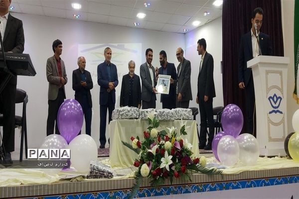 تقدیر از مربیان کانون سلمان خلیل‌آباد