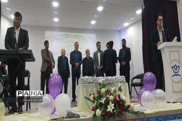 تقدیر از مربیان کانون سلمان خلیل‌آباد