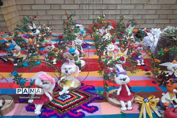 نمایشگاه دست‌ساخته و فروش محصولات پژوهش‌سرای‌جابربن‌حیان ناحیه یک شیراز