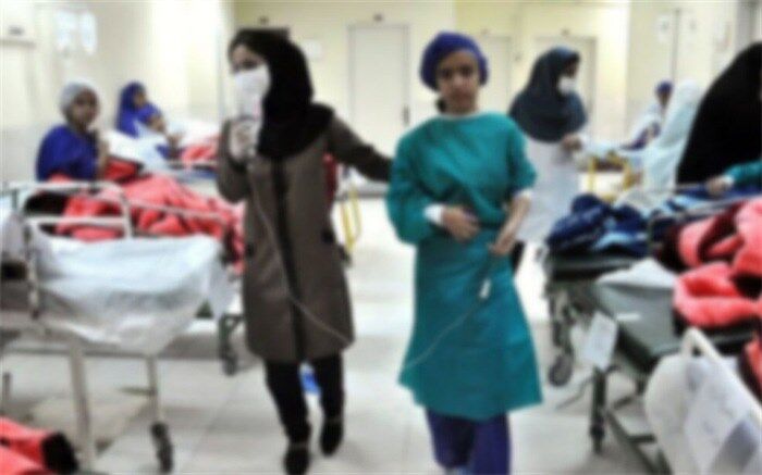 ۱۰ دانش‌آموز شهرستان ایوان با علائم مشابه مسمومیت به مراکز درمانی مراجعه کردند