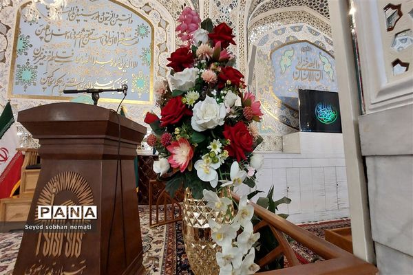 حال و هوای امام رضایی کاروان زیارت اولی‌ها در حرم مطهر امام رضا (ع)