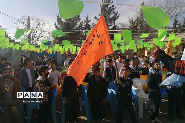 جشن نیمه شعبان در دبستان شهدای کریتون ۲ رودهن