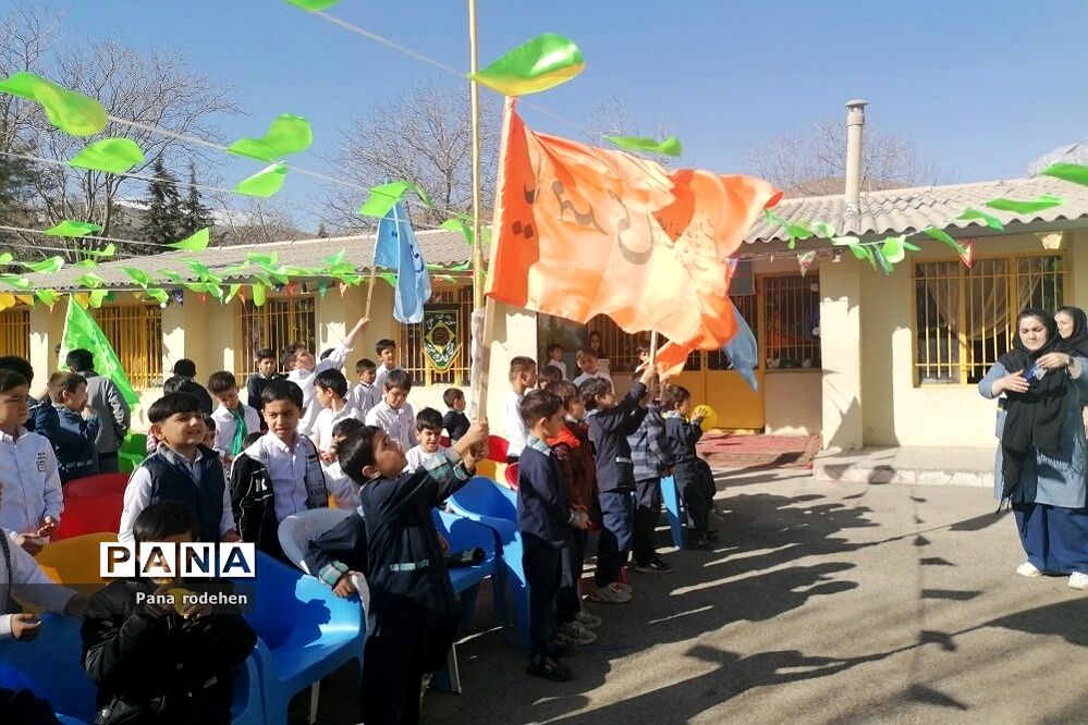 جشن نیمه شعبان در دبستان شهدای کریتون ۲ رودهن