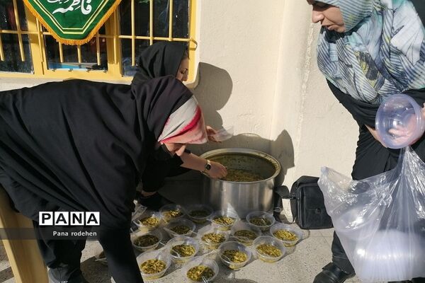 جشن نیمه شعبان در دبستان شهدای کریتون ۲ رودهن