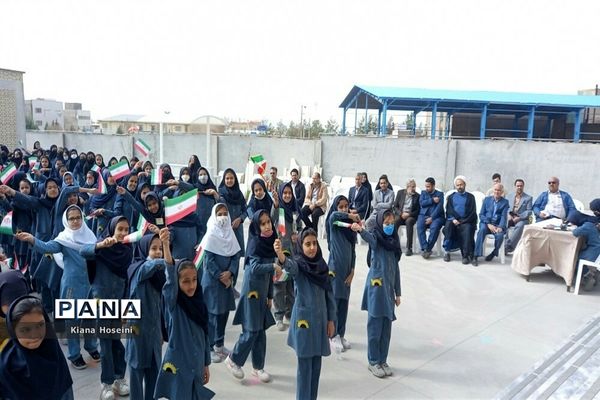 جشن احسان و نیکوکاری در دبستان فرهنگ مرحوم مهندس فرازمند شهرستان کاشمر