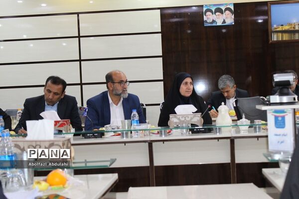 نشست مشترک ائمه جمعه، مدیران و روسای آموزش و پرورش استان بوشهر
