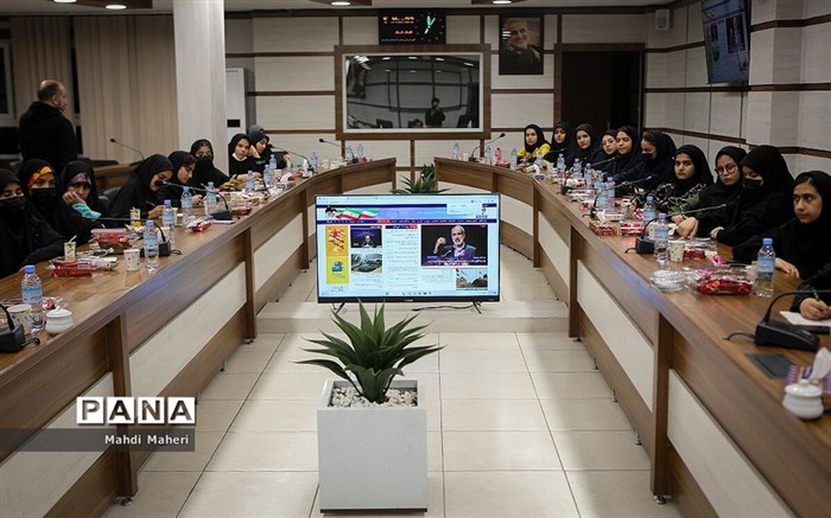 آموزش ده‌ها دانش‌آموز خبرنگار در دفتر مرکزی خبرگزاری پانا