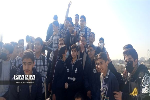 اردوی  باغ موزه دفاع مقدس