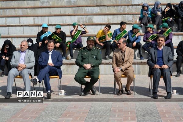 طرح ماندگار غرس نهال در منطقه 2 تهران