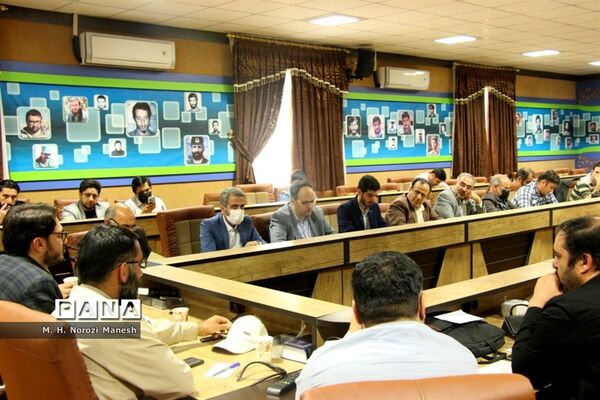 نشست خبری ستاد تسهیلات زائران و خدمات سفر استان قم