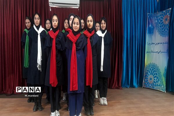 جشنواره فرهنگی و هنری امید فردا در ساری