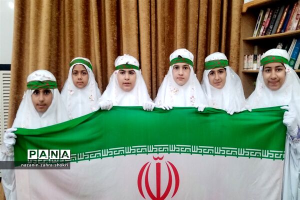 جشن عبادت و بندگی دانش‌آموزان دختر در شهرستان قرچک