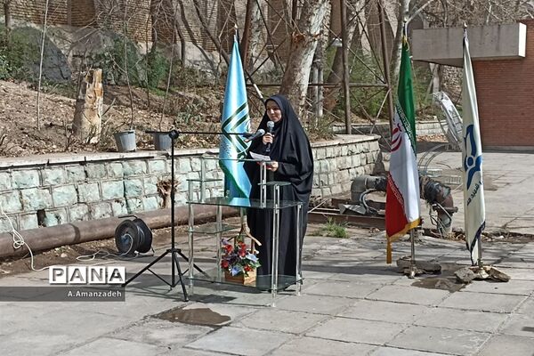 با کاشت هر درخت، یادشهیدی را زنده نگه می‌داریم