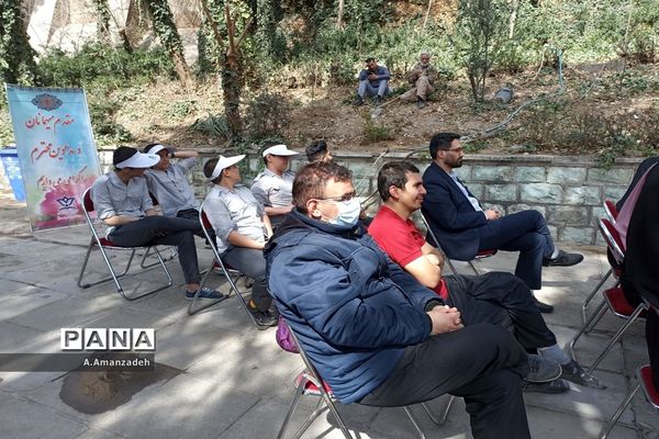 با کاشت هر درخت، یادشهیدی را زنده نگه می‌داریم