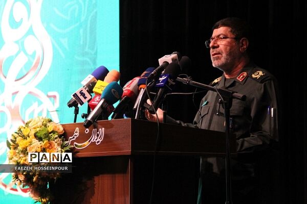 حضور دانش‌آموز خبرنگاران شهرستان‌های تهران در هشتمین جشنواره رسانه‌ای ابوذر