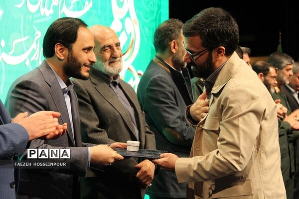 حضور دانش‌آموز خبرنگاران شهرستان‌های تهران در هشتمین جشنواره رسانه‌ای ابوذر