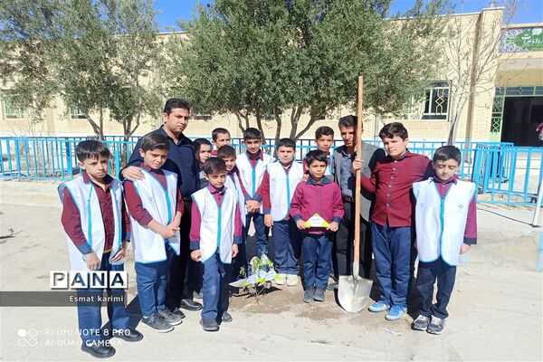 روز درختکاری دبستان جیحون