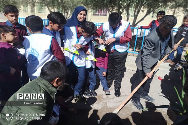 روز درختکاری دبستان جیحون
