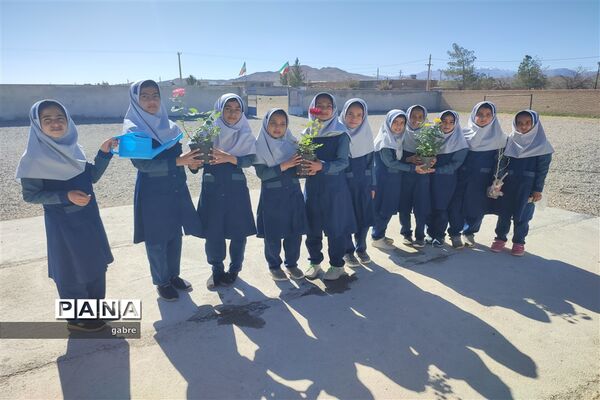 جشن روز درختکاری مدرسه لقمان شهرستان خاتم