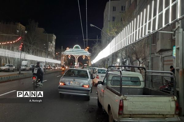 آماده‌سازی فضای محله‌ها برای جشن بزرگ نیمه شعبان