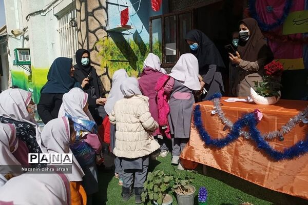 جشن نیمه شعبان در دبستان پروین اعتصامی  رودهن