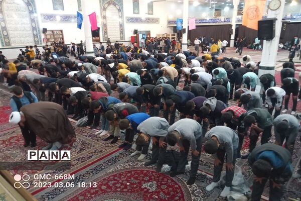 برگزاری مراسم میلاد حضرت مهدی(ع) و جشن تکلیف دانش‌آموزان پسر در تربت جام